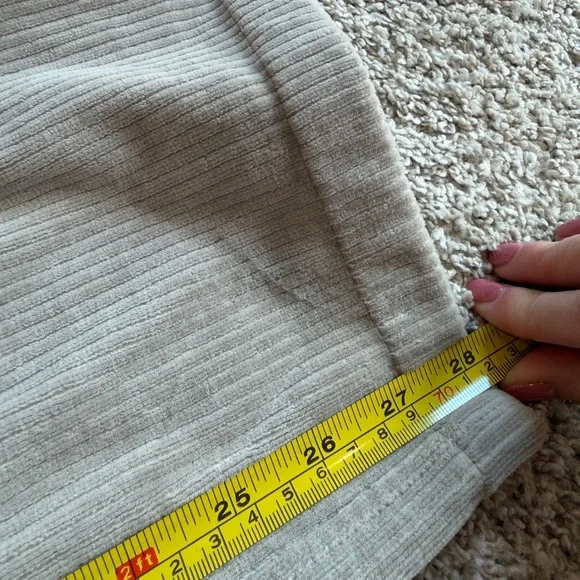 Lululemon Riverstone Scuba Mid Rise Wide Leg Pant Velvet Cord Size 4 - Picture 6 of 6